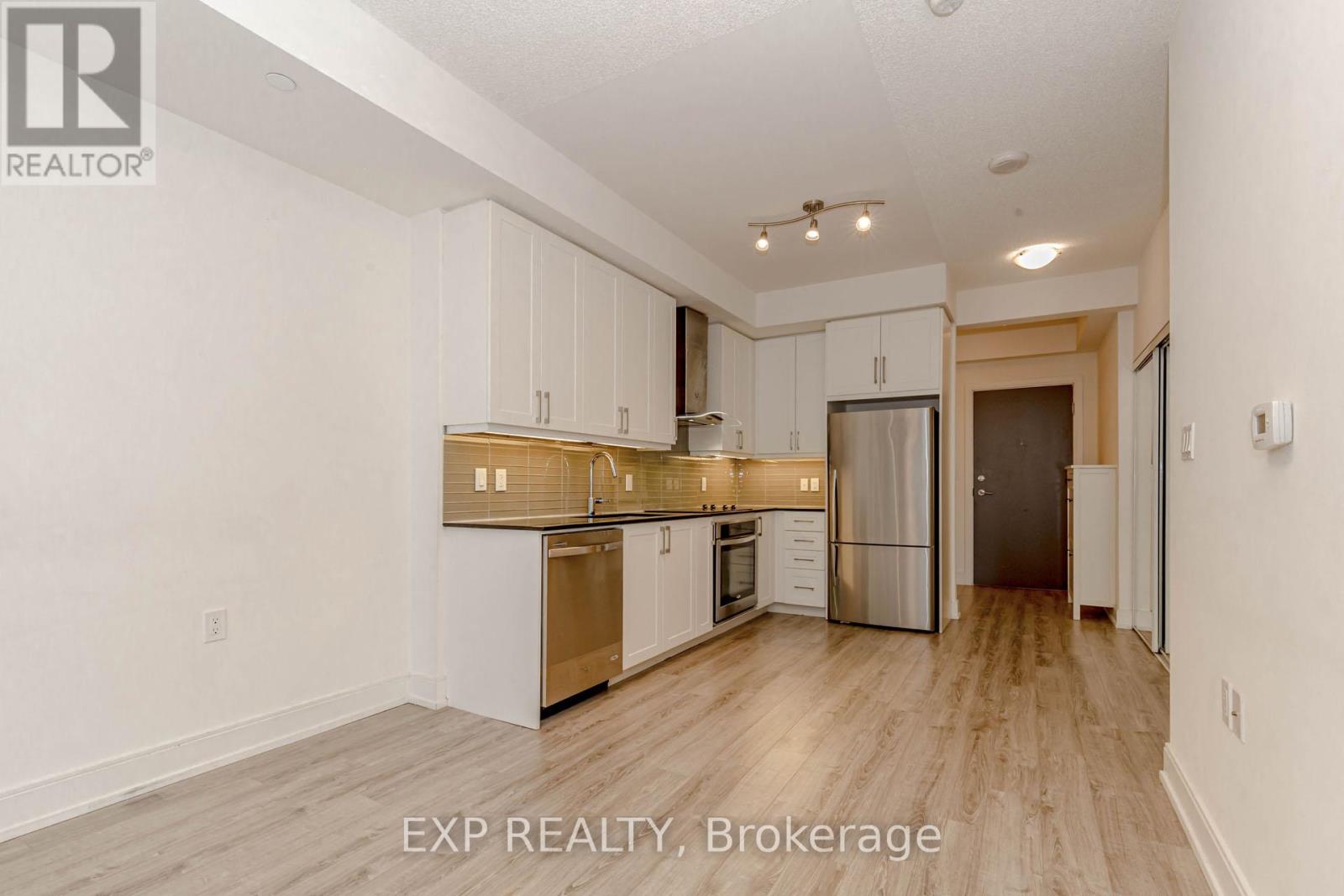 1603 - 9608 Yonge Street, Richmond Hill, Ontario  L4C 0X4 - Photo 31 - N12995064