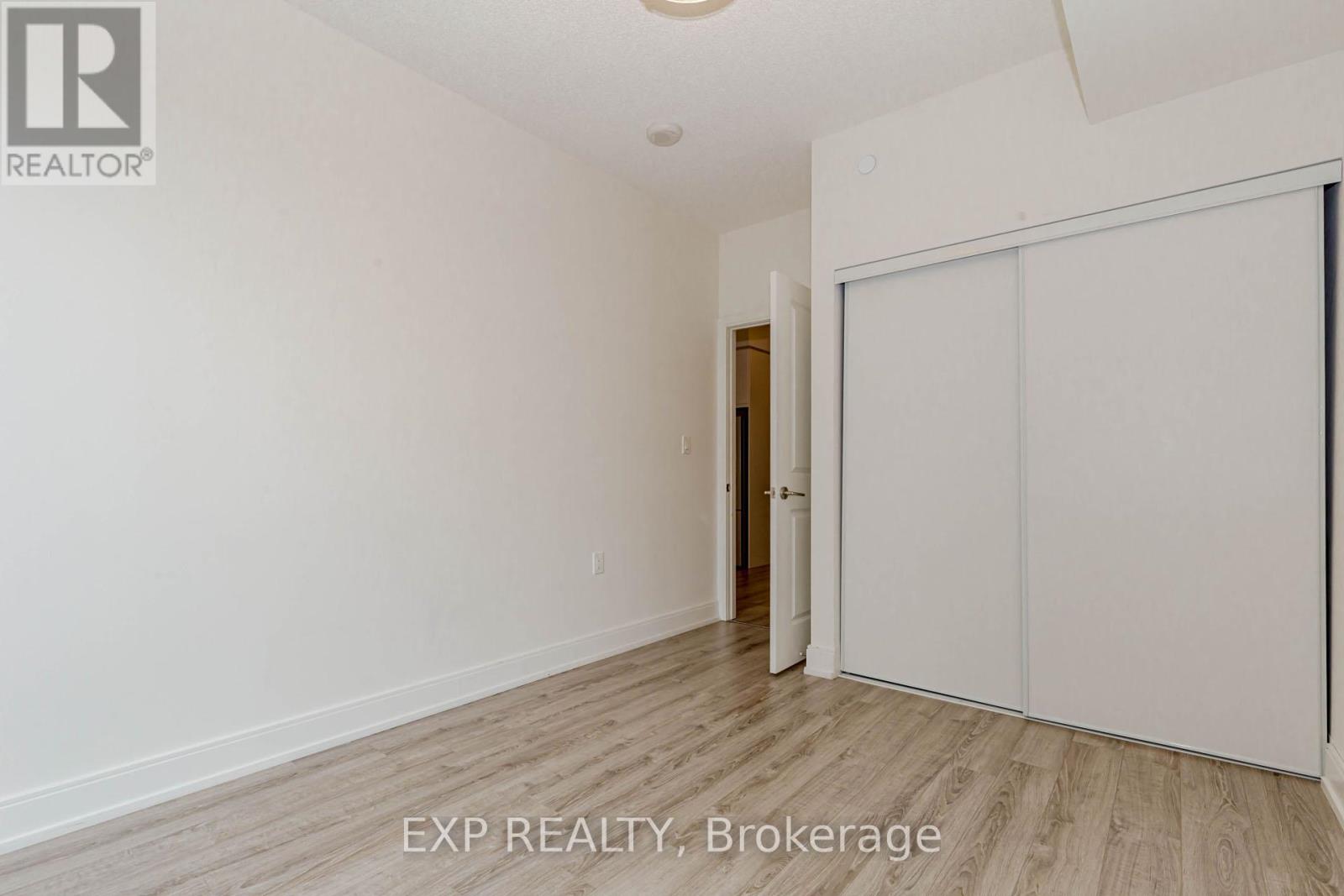 1603 - 9608 Yonge Street, Richmond Hill, Ontario  L4C 0X4 - Photo 34 - N12995064