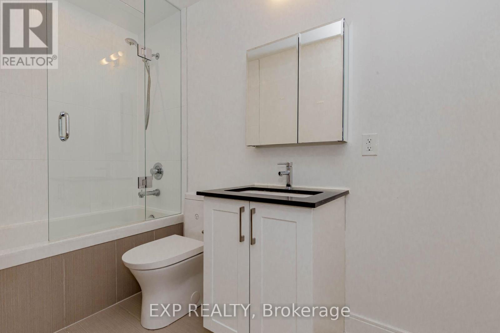 1603 - 9608 Yonge Street, Richmond Hill, Ontario  L4C 0X4 - Photo 36 - N12995064