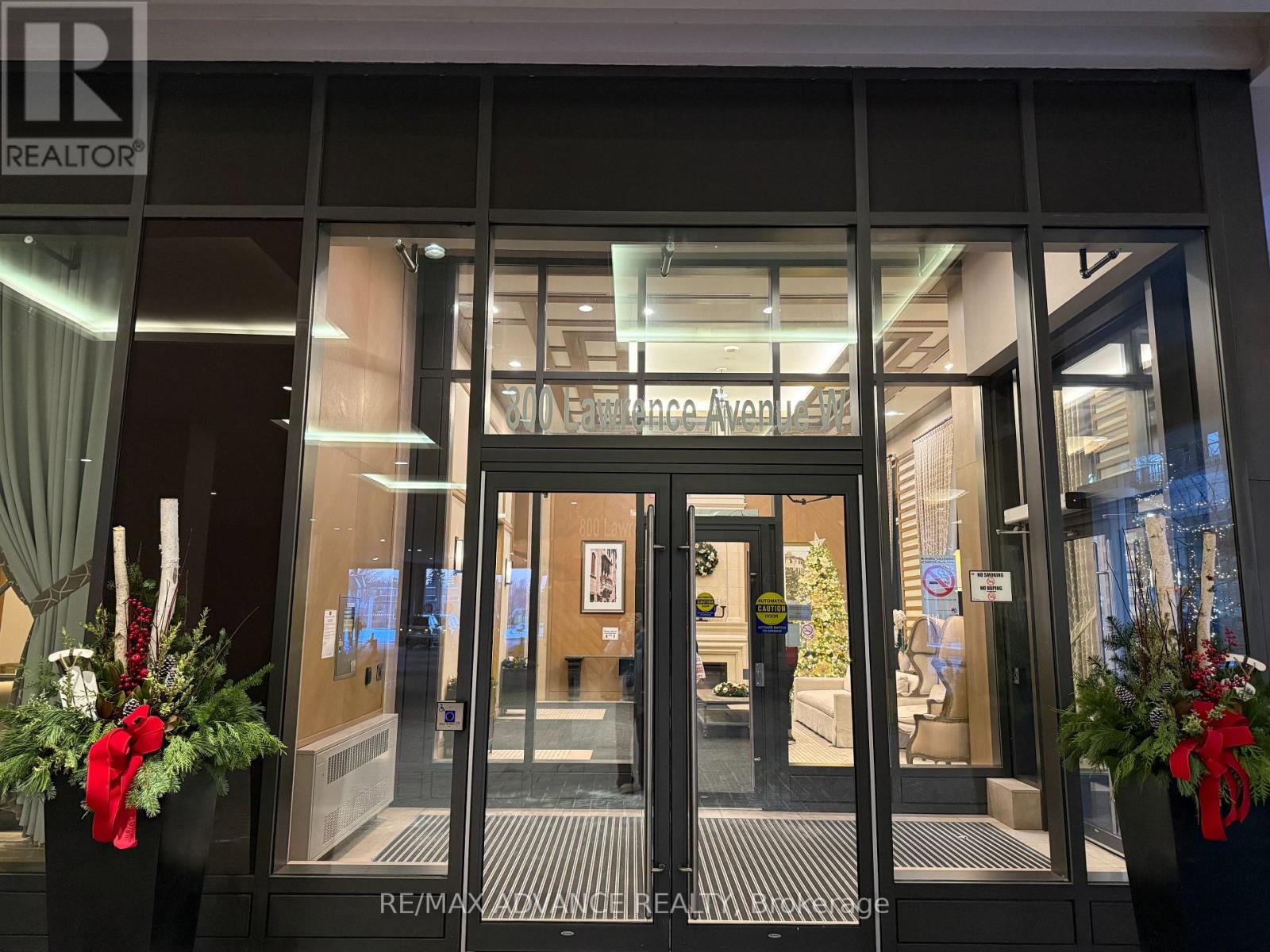 1921 - 800 Lawrence Avenue W, Toronto, Ontario  M6A 0B1 - Photo 3 - W12597898