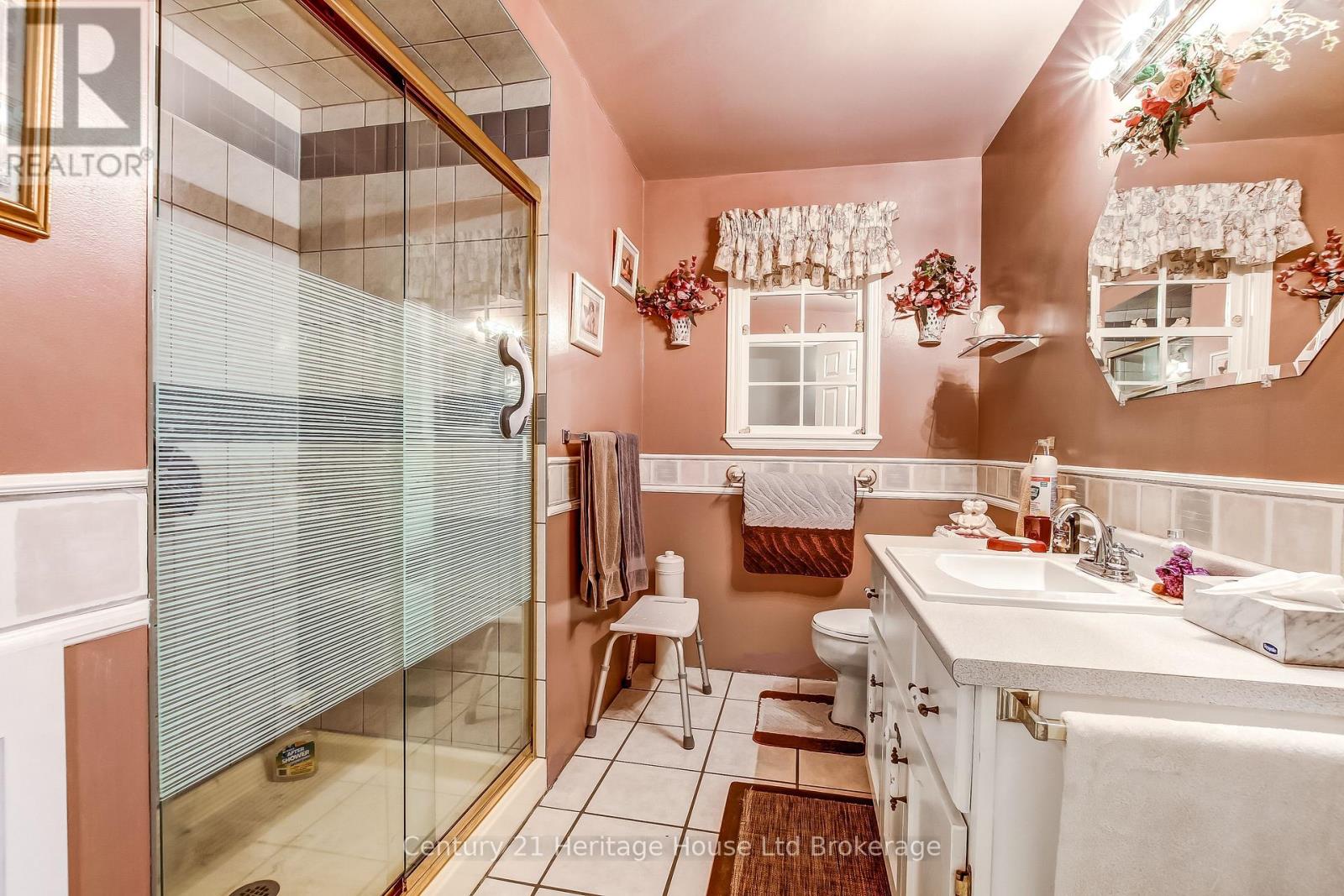 372 Odlum Drive, Woodstock, Ontario  N4S 3S2 - Photo 16 - X13057544