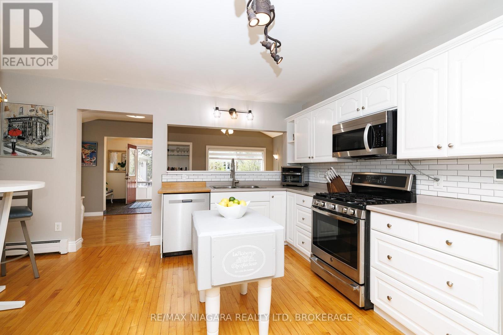 3039 Shawnee Trail, Fort Erie, Ontario  L0S 1N0 - Photo 14 - X13057470