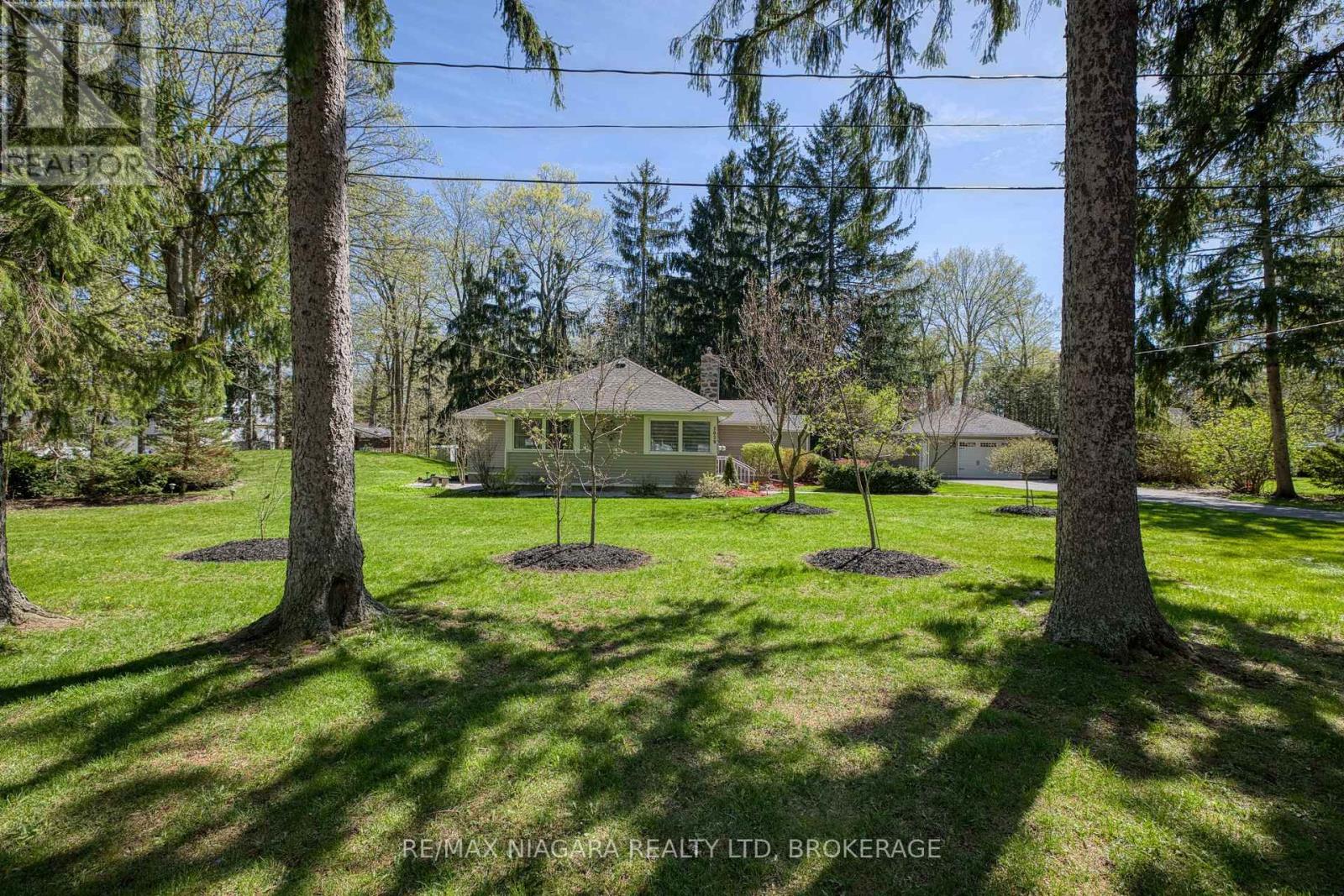 3039 Shawnee Trail, Fort Erie, Ontario  L0S 1N0 - Photo 2 - X13057470