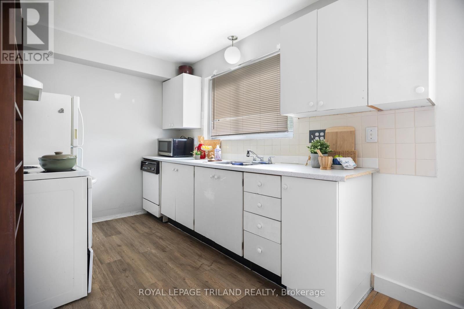 23 - 1460 Limberlost Road, London North, Ontario  N6G 2C6 - Photo 14 - X13057426