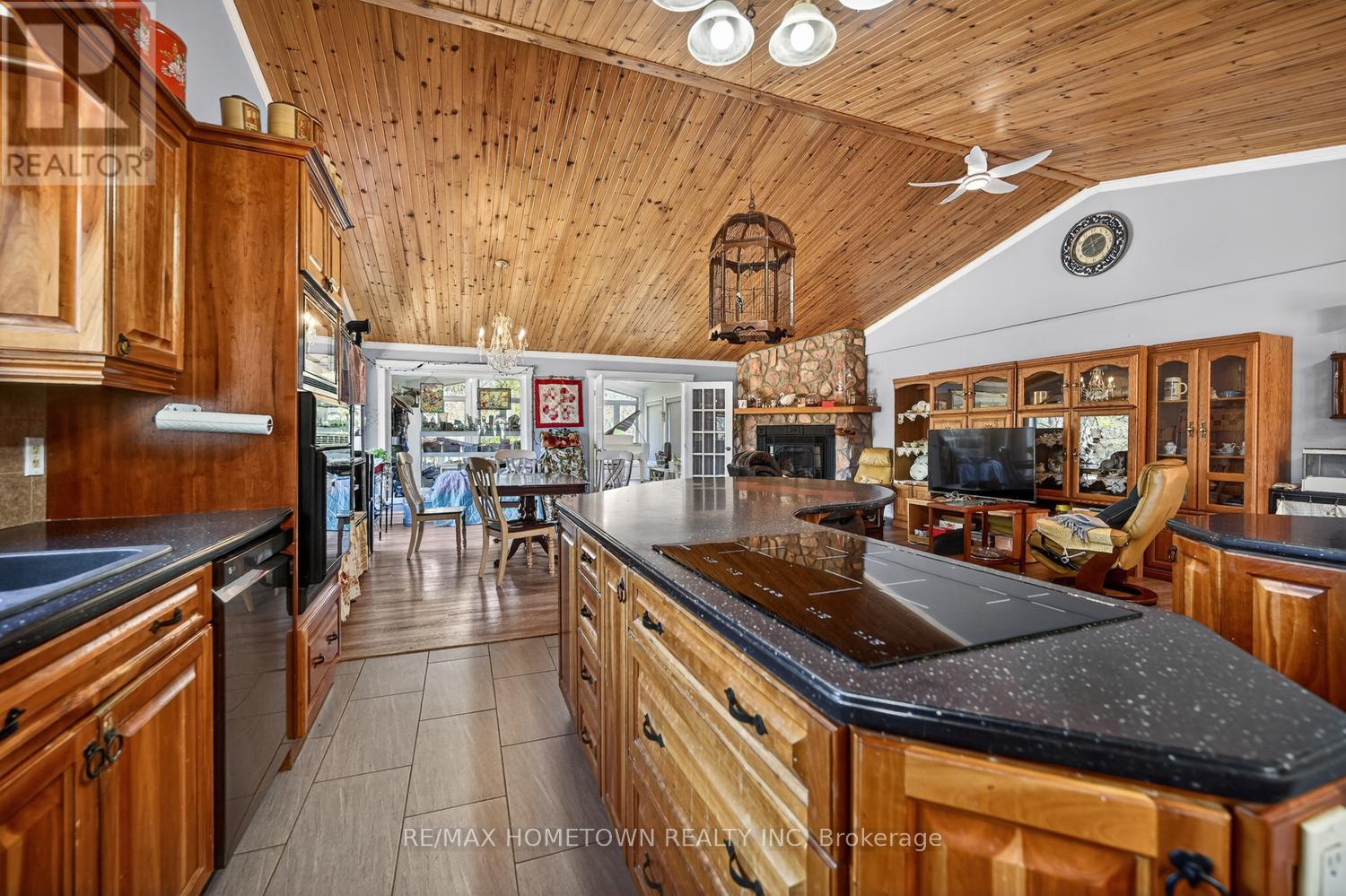 1766 County Road 2 Road, Front Of Yonge, Ontario  K6V 5V8 - Photo 14 - X13057466