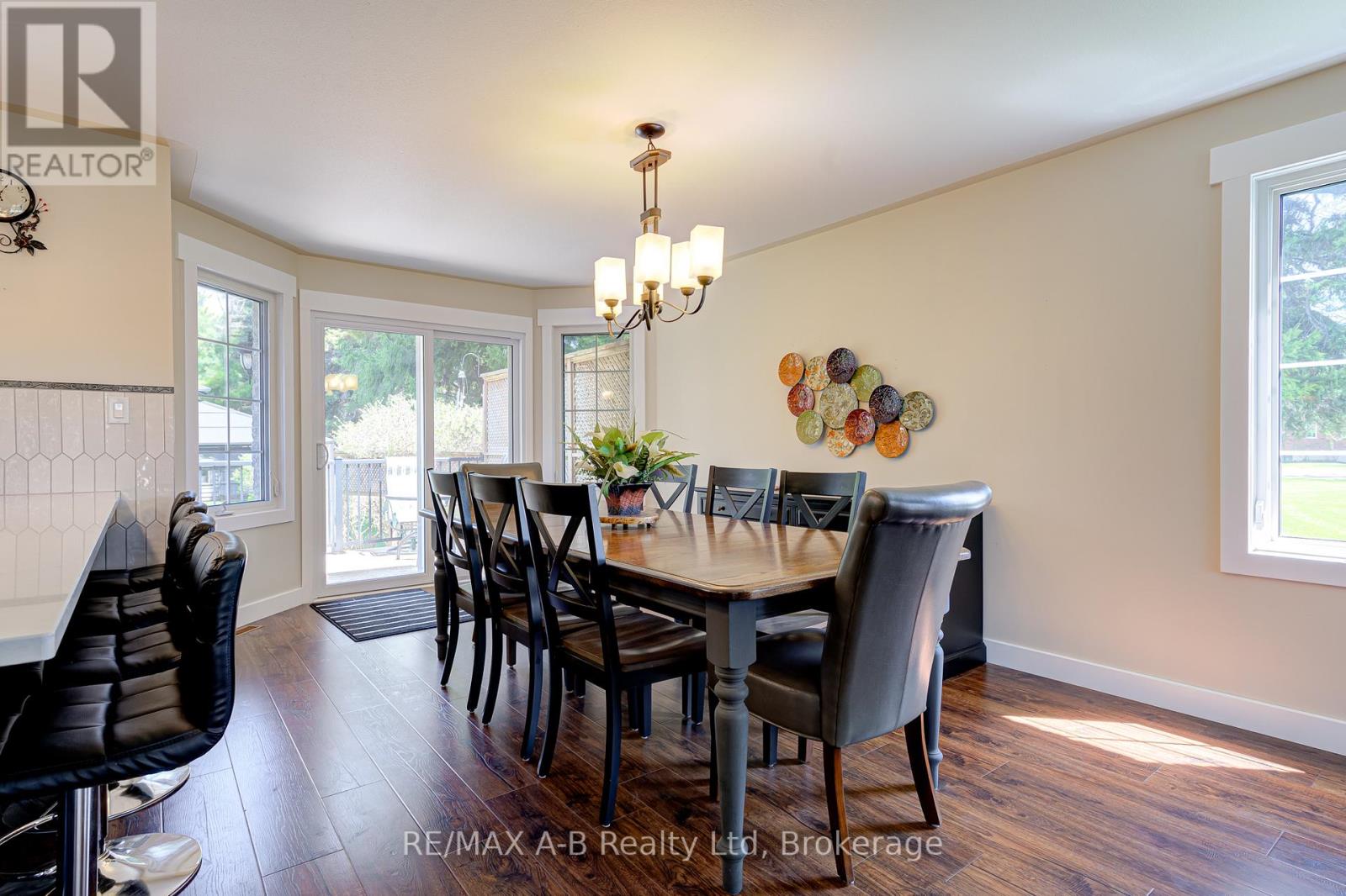 256 Boyce Street, Perth South, Ontario  N0K 1X0 - Photo 16 - X13057258