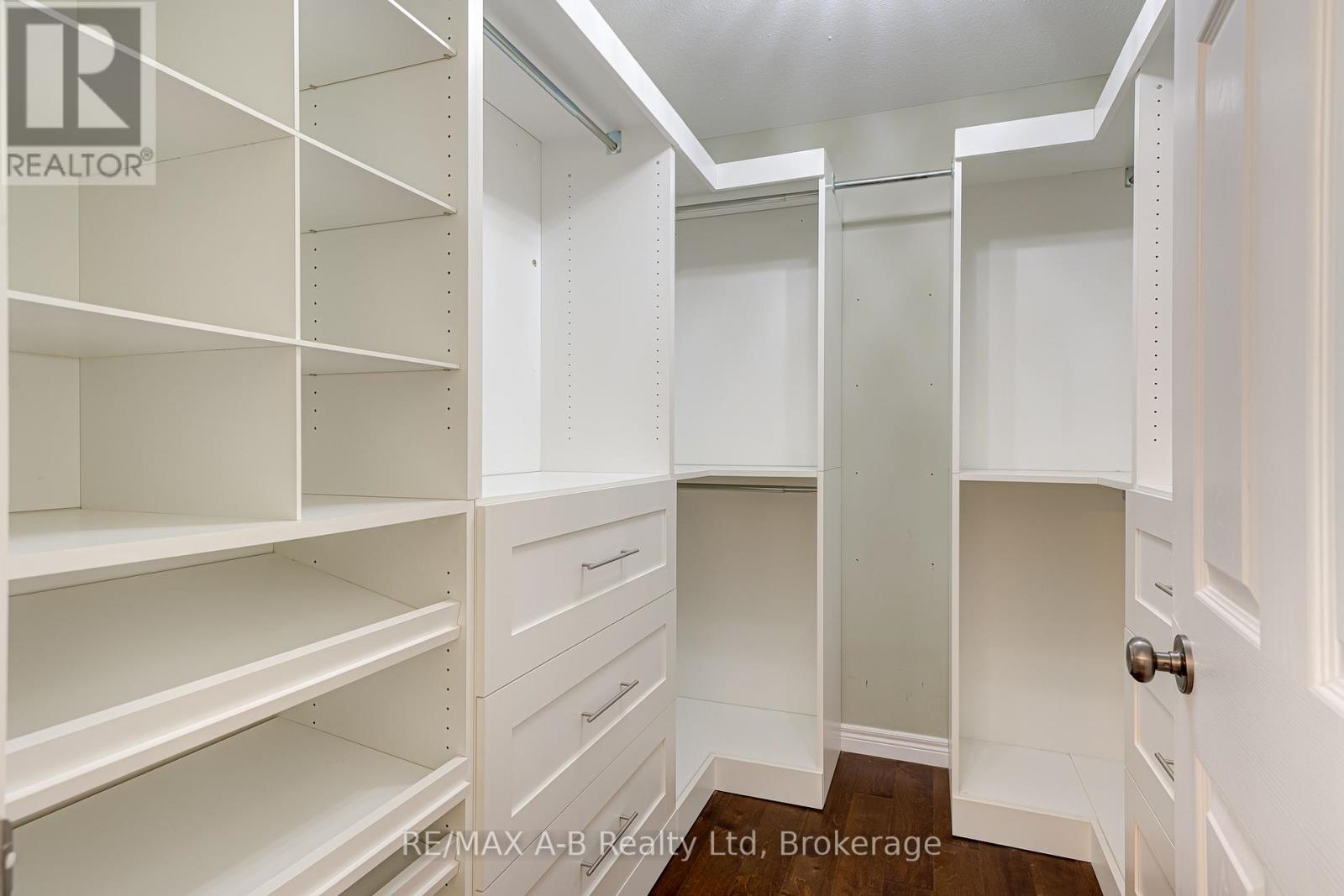 256 Boyce Street, Perth South, Ontario  N0K 1X0 - Photo 22 - X13057258