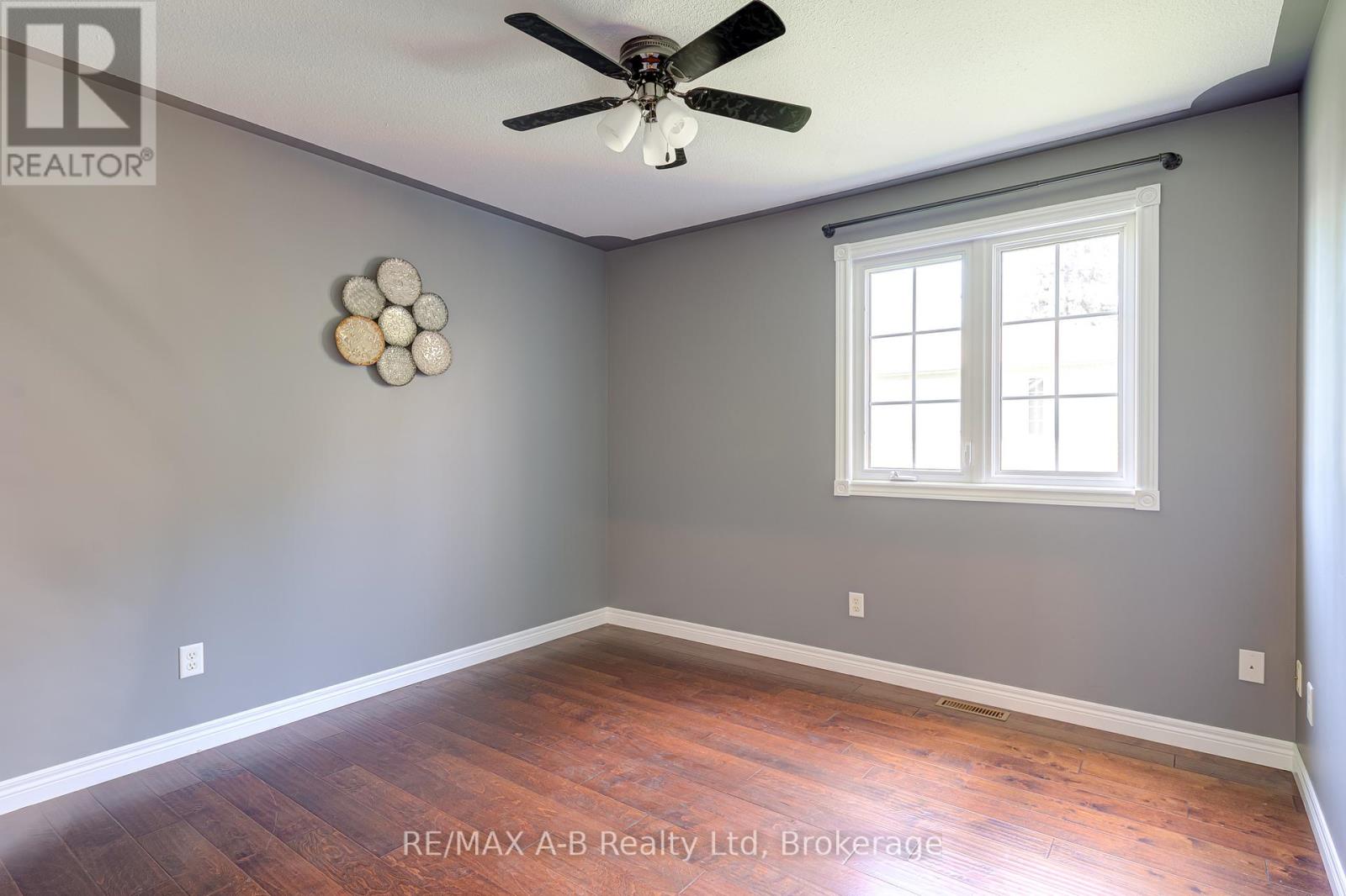 256 Boyce Street, Perth South, Ontario  N0K 1X0 - Photo 23 - X13057258