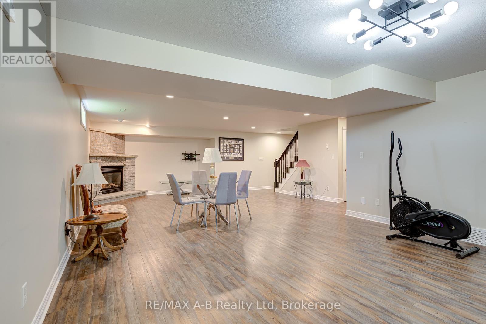 256 Boyce Street, Perth South, Ontario  N0K 1X0 - Photo 31 - X13057258