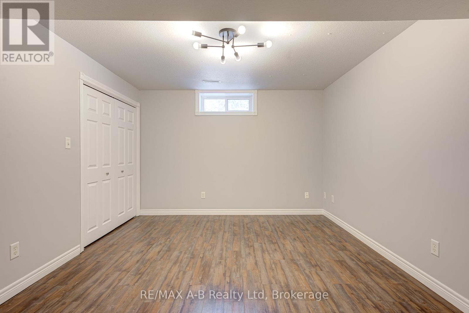 256 Boyce Street, Perth South, Ontario  N0K 1X0 - Photo 34 - X13057258