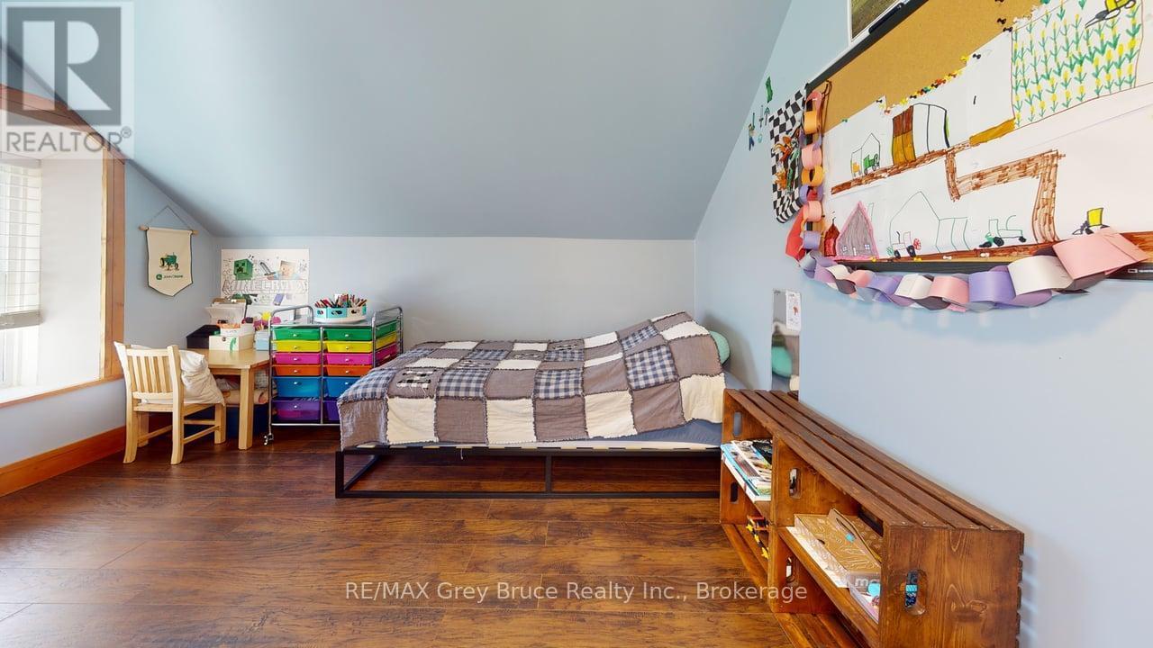 141 Yonge Street N, Arran-Elderslie, Ontario  N0H 2N0 - Photo 17 - X13057298