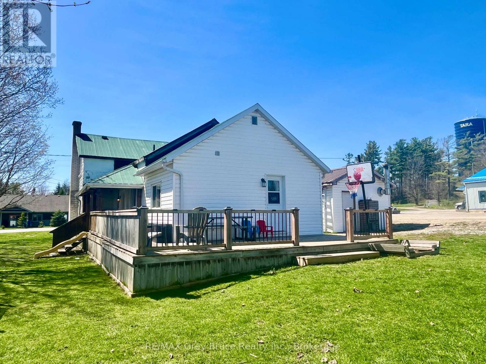 141 Yonge Street N, Arran-Elderslie, Ontario  N0H 2N0 - Photo 21 - X13057298