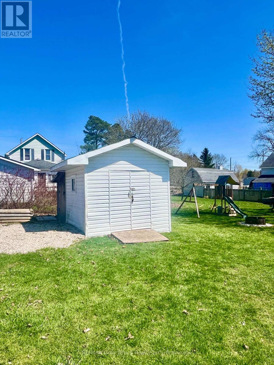 141 Yonge Street N, Arran-Elderslie, Ontario  N0H 2N0 - Photo 26 - X13057298