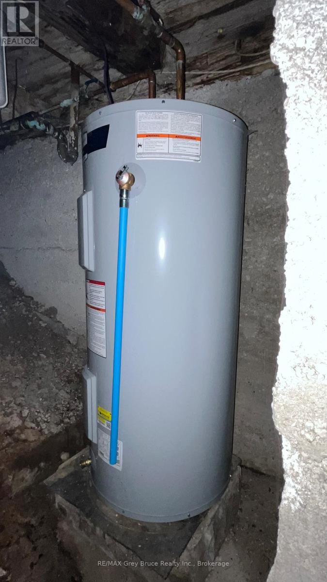 141 Yonge Street N, Arran-Elderslie, Ontario  N0H 2N0 - Photo 33 - X13057298