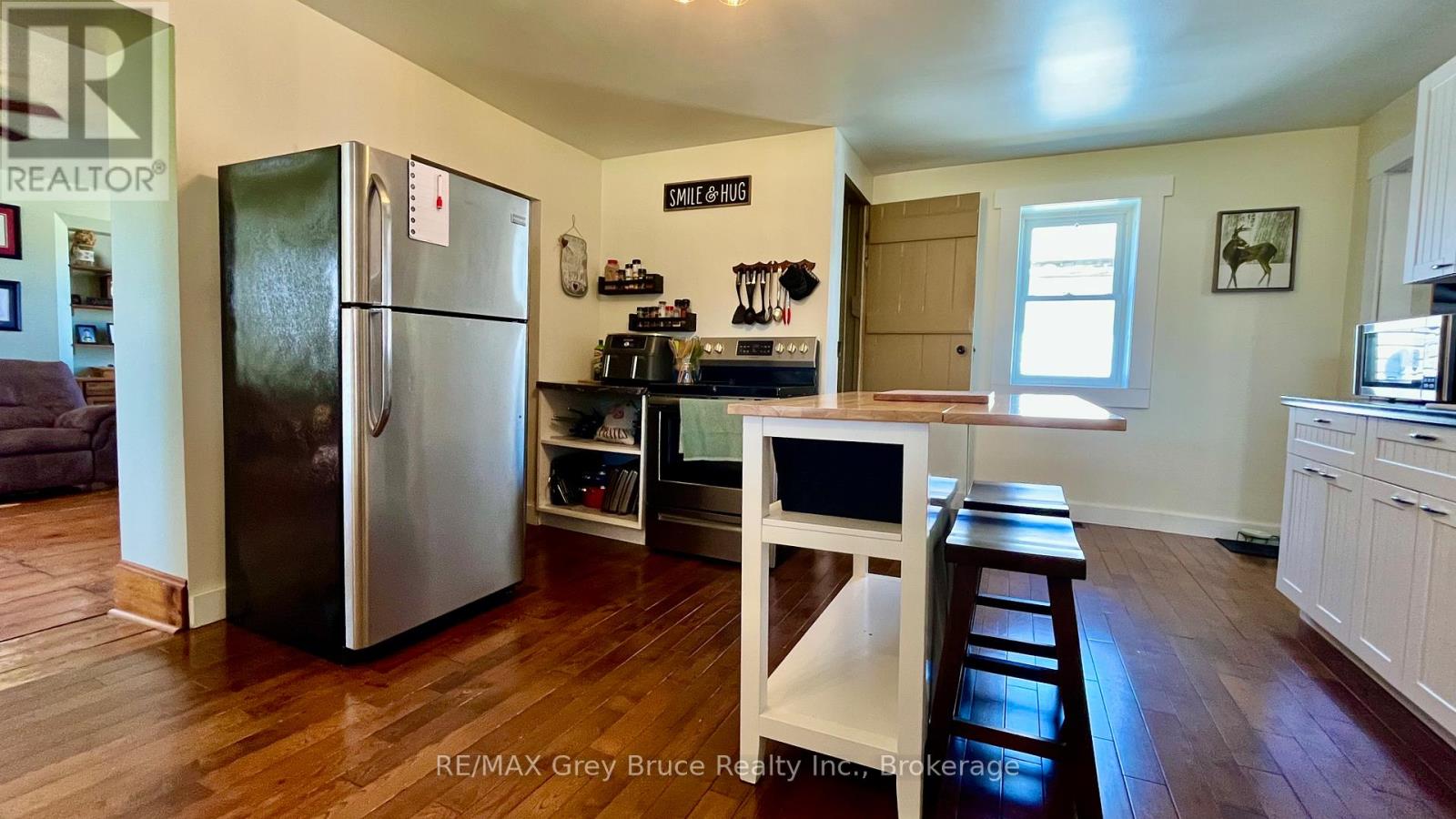 141 Yonge Street N, Arran-Elderslie, Ontario  N0H 2N0 - Photo 5 - X13057298