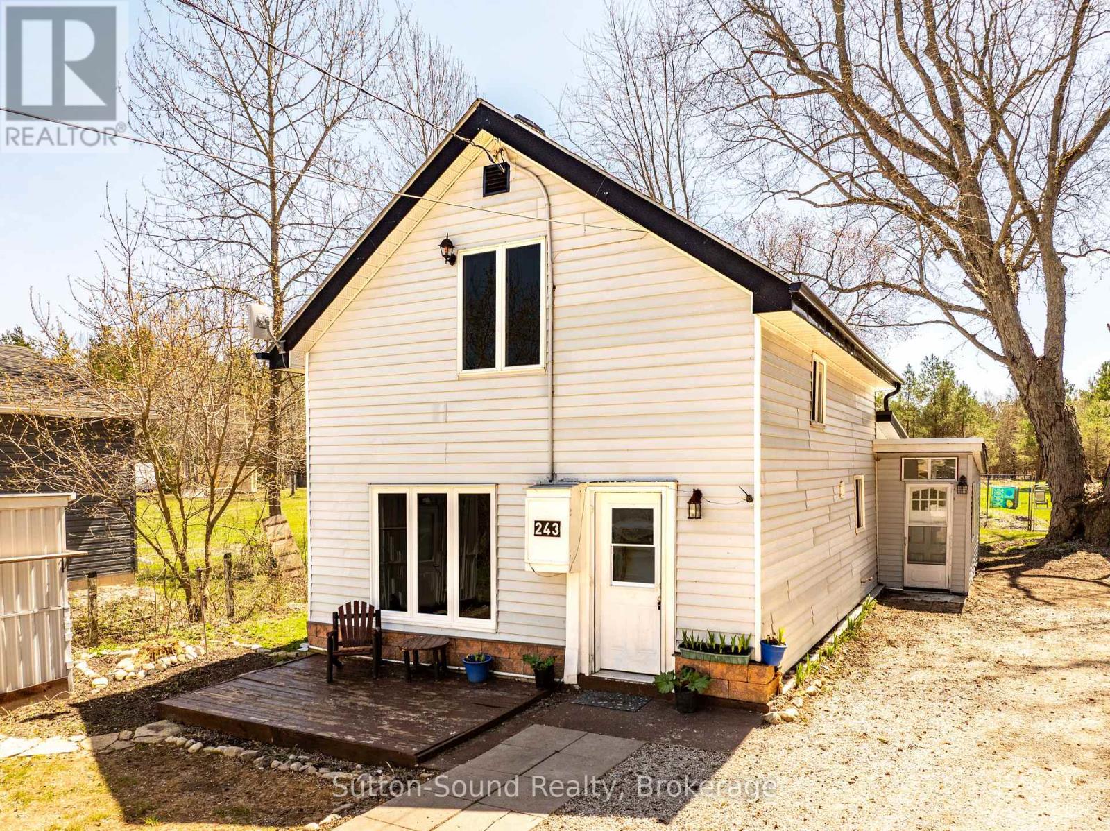 243 Queen Street W, South Bruce Peninsula, Ontario  N0H 1P0 - Photo 22 - X13057360