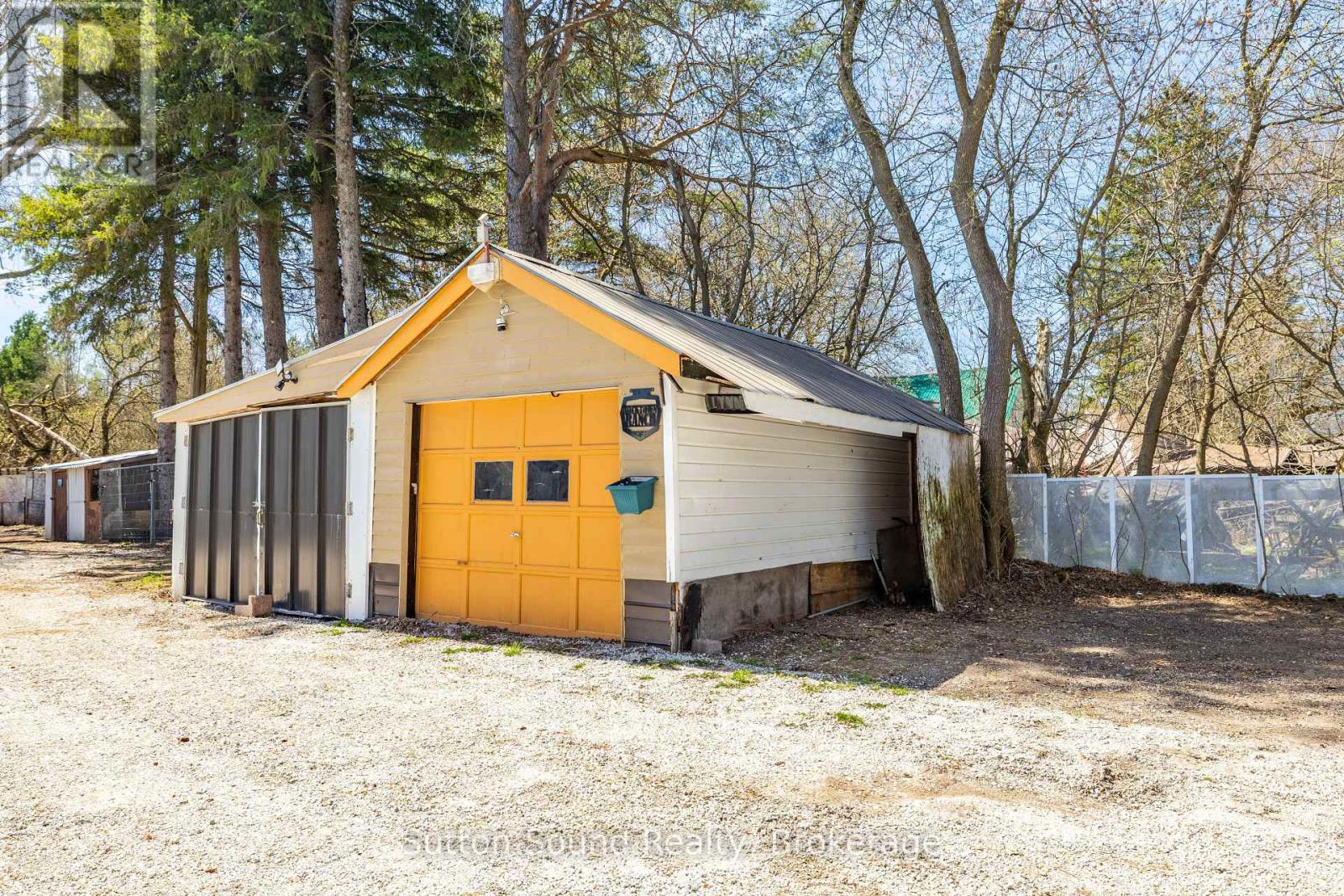 243 Queen Street W, South Bruce Peninsula, Ontario  N0H 1P0 - Photo 24 - X13057360