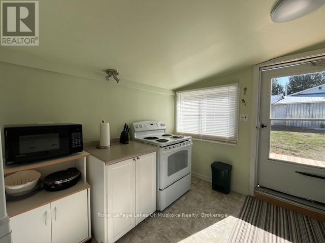 75 Park Street, Sundridge, Ontario  P0A 1Z0 - Photo 3 - X13057406