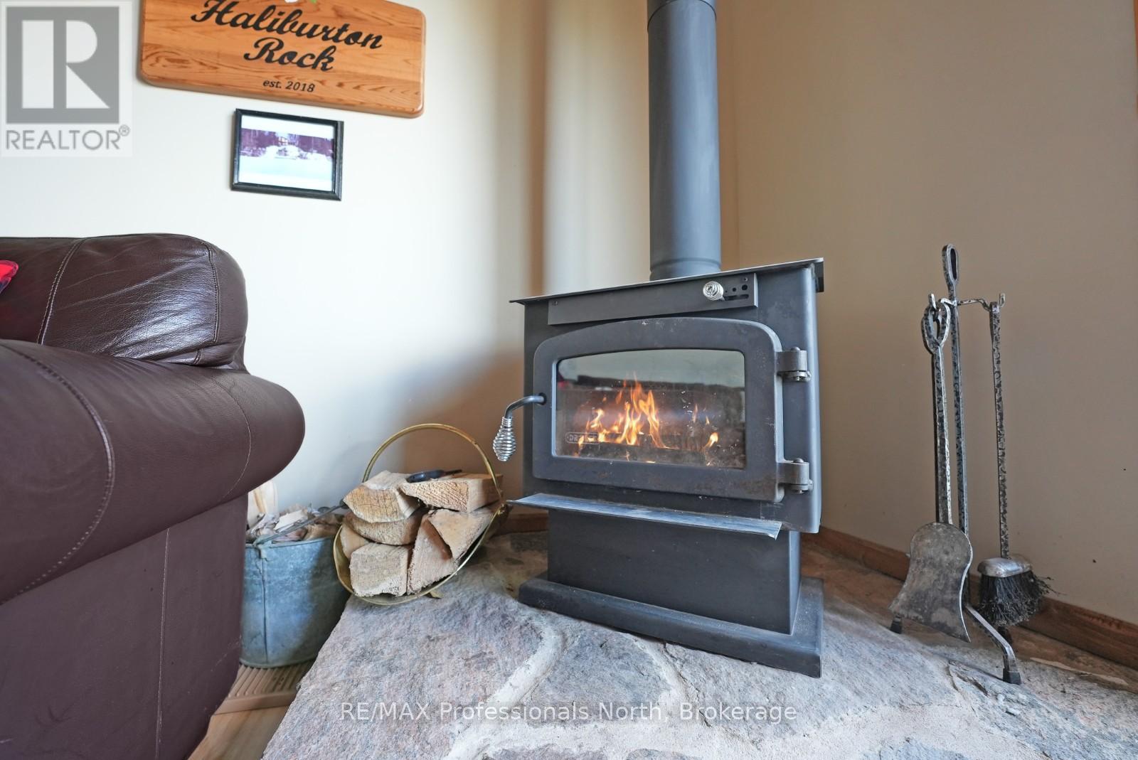 1017 Dunn Road, Dysart Et Al, Ontario  K0M 1S0 - Photo 7 - X13057490