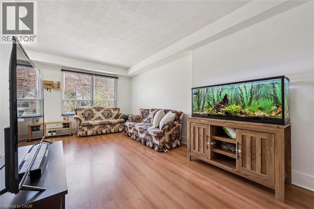 385 Pioneer Drive Unit# 5, Kitchener, Ontario  N2P 1L8 - Photo 6 - 40824114