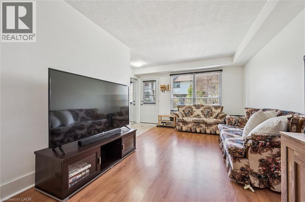 385 Pioneer Drive Unit# 5, Kitchener, Ontario  N2P 1L8 - Photo 5 - 40824114