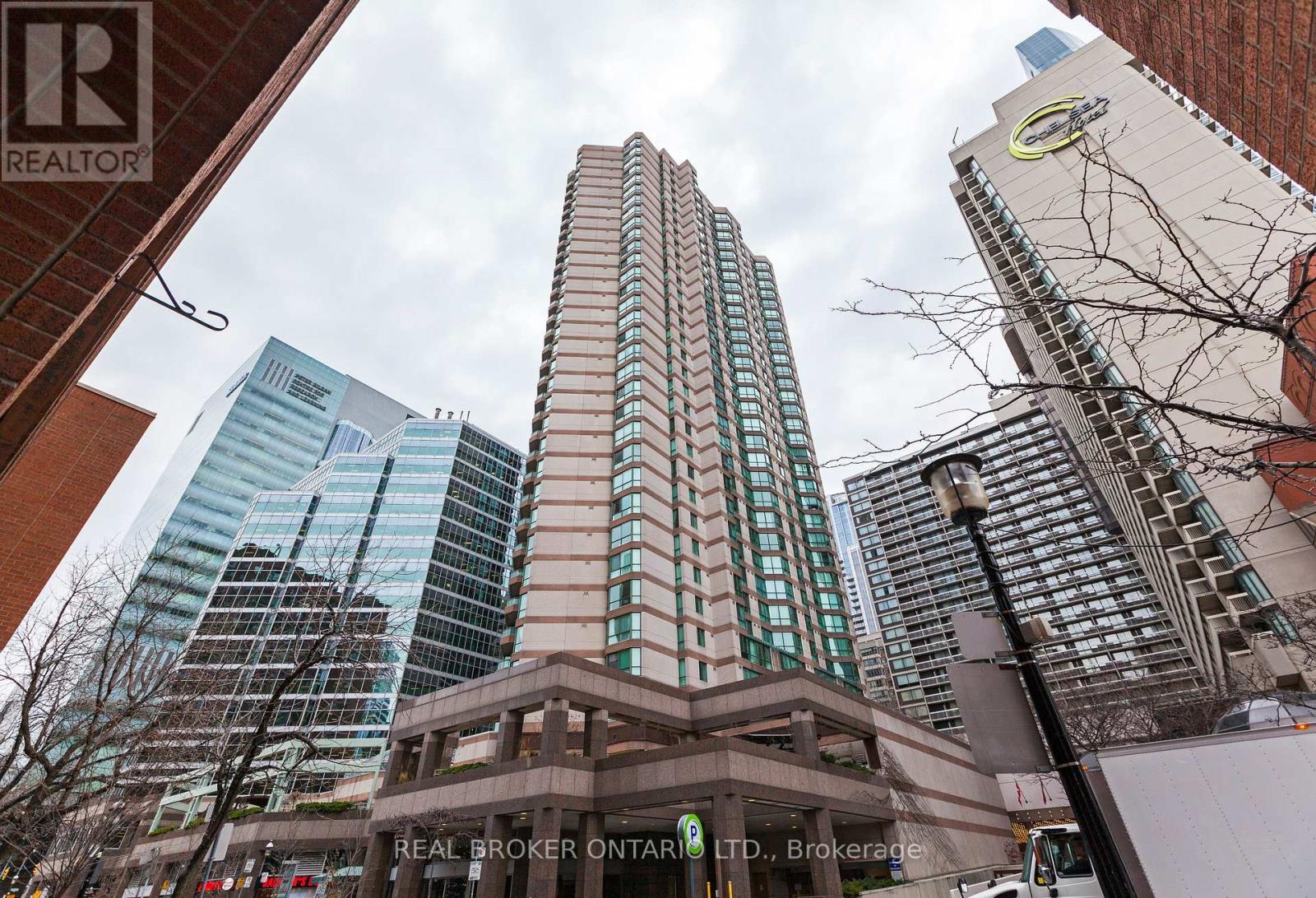 1110 - 38 ELM STREET, Toronto, Ontario