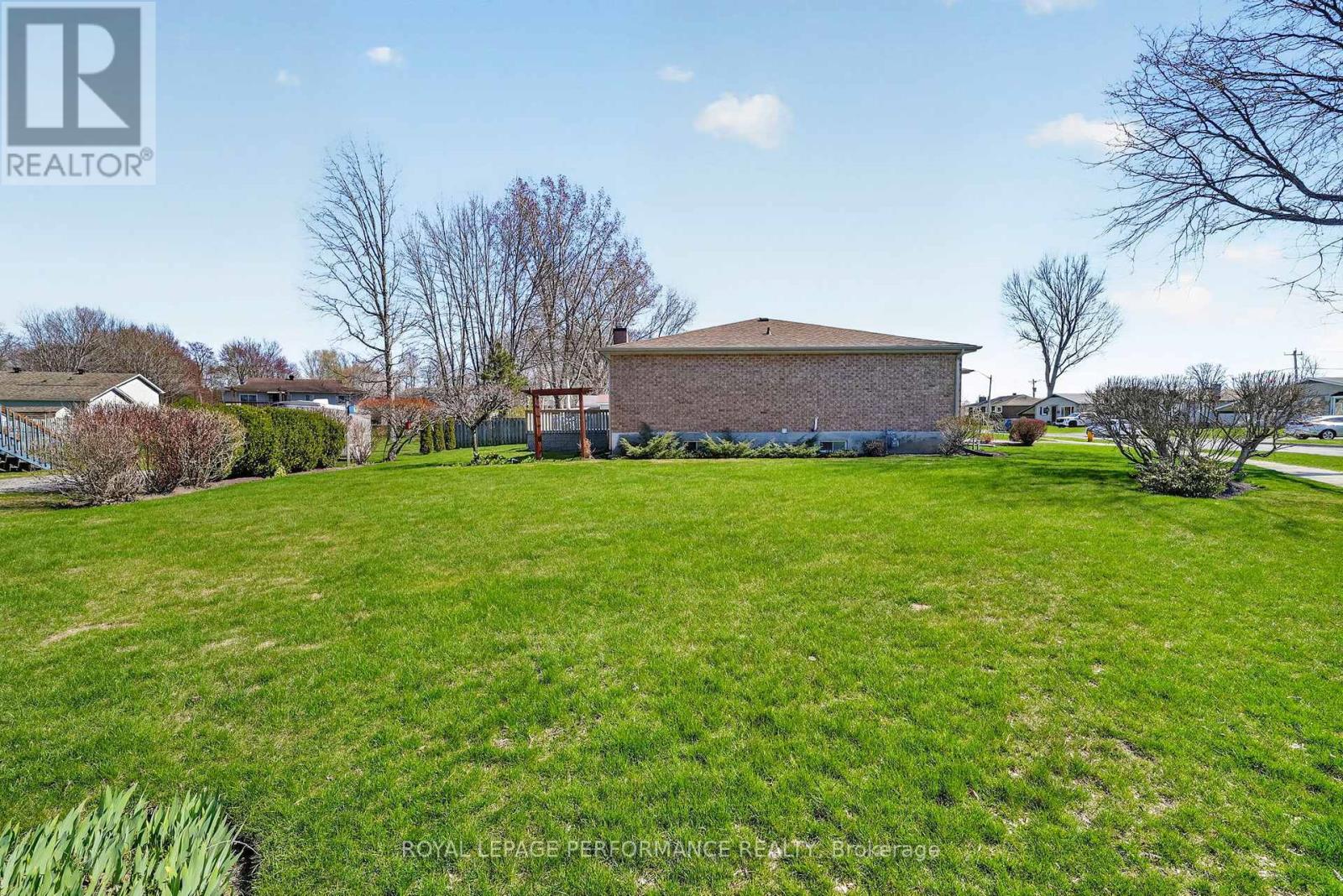 674 Hamilton Crescent, Cornwall, Ontario  K6H 7B5 - Photo 43 - X13057386