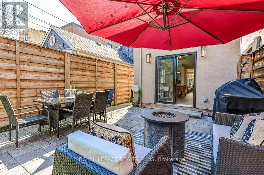 55 Rhodes Avenue, Toronto, Ontario  M4L 2Z8 - Photo 33 - E13057220