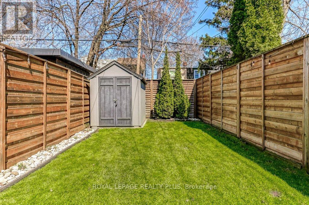 55 Rhodes Avenue, Toronto, Ontario  M4L 2Z8 - Photo 35 - E13057220