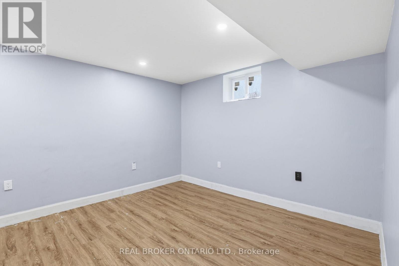 536 Lisbon Court, Oshawa, Ontario  L1J 6R3 - Photo 23 - E13057242