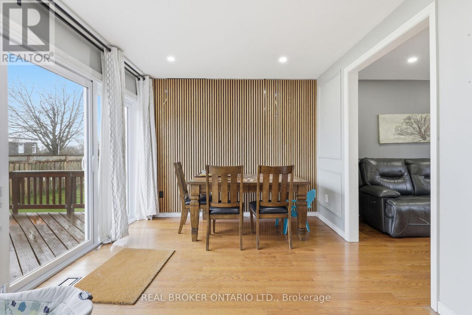 536 Lisbon Court, Oshawa, Ontario  L1J 6R3 - Photo 8 - E13057242