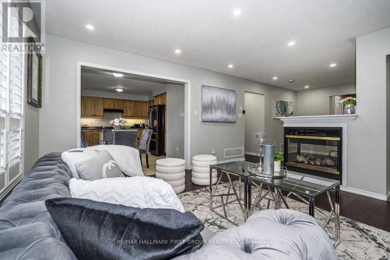 23 Durling Rock Street, Ajax, Ontario  L1Z 1S6 - Photo 10 - E13057314