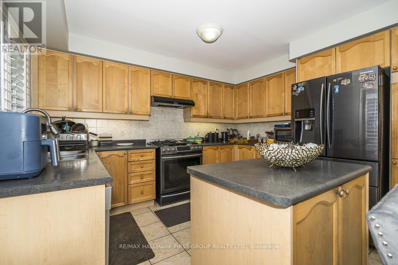 23 Durling Rock Street, Ajax, Ontario  L1Z 1S6 - Photo 13 - E13057314