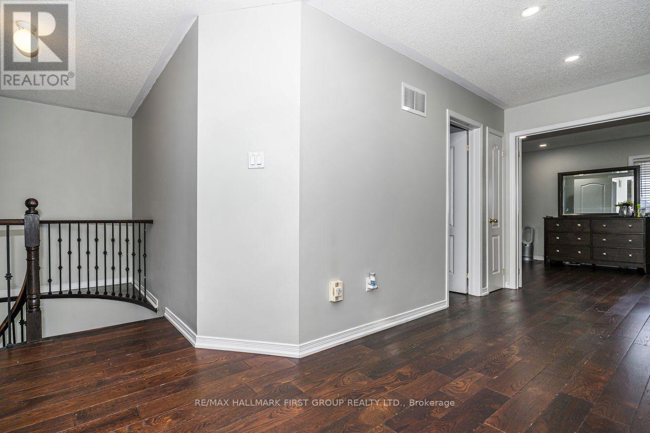 23 Durling Rock Street, Ajax, Ontario  L1Z 1S6 - Photo 17 - E13057314