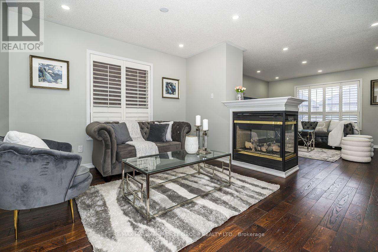 23 Durling Rock Street, Ajax, Ontario  L1Z 1S6 - Photo 5 - E13057314