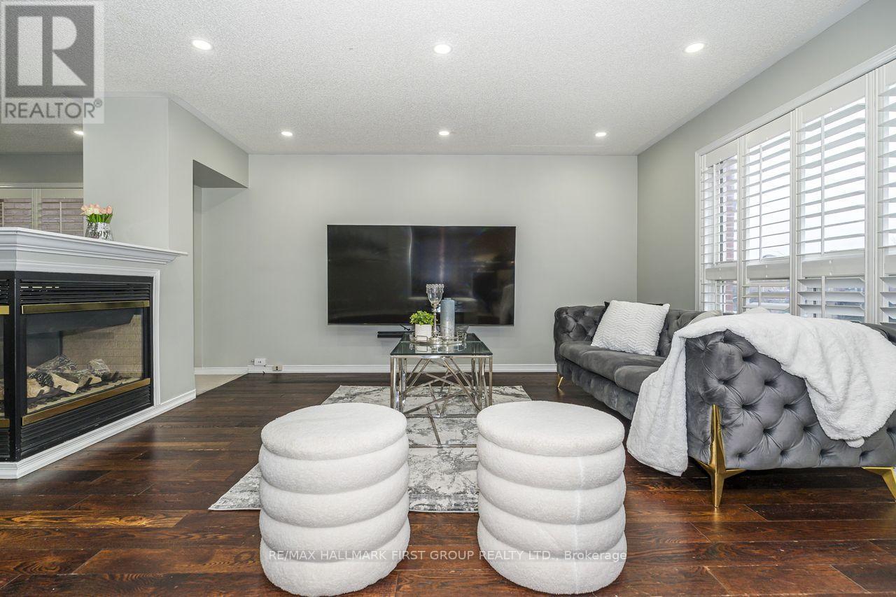 23 Durling Rock Street, Ajax, Ontario  L1Z 1S6 - Photo 9 - E13057314