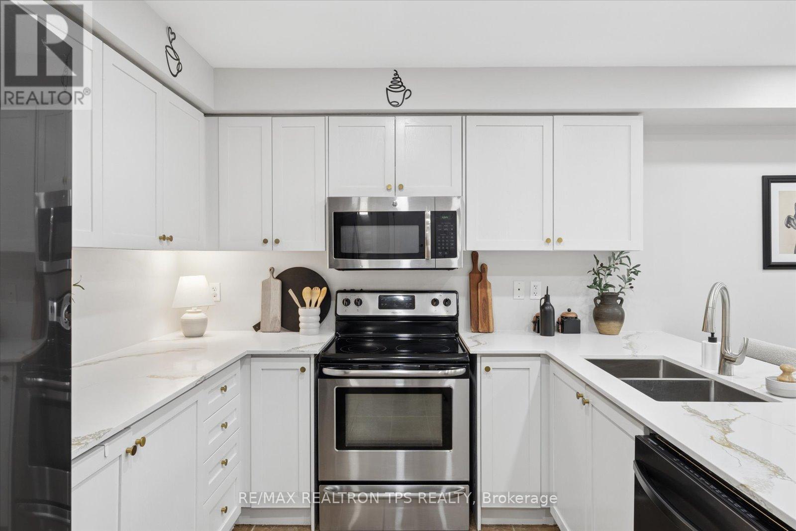 263 Sprucewood Crescent, Clarington, Ontario  L1C 5H1 - Photo 14 - E13057410