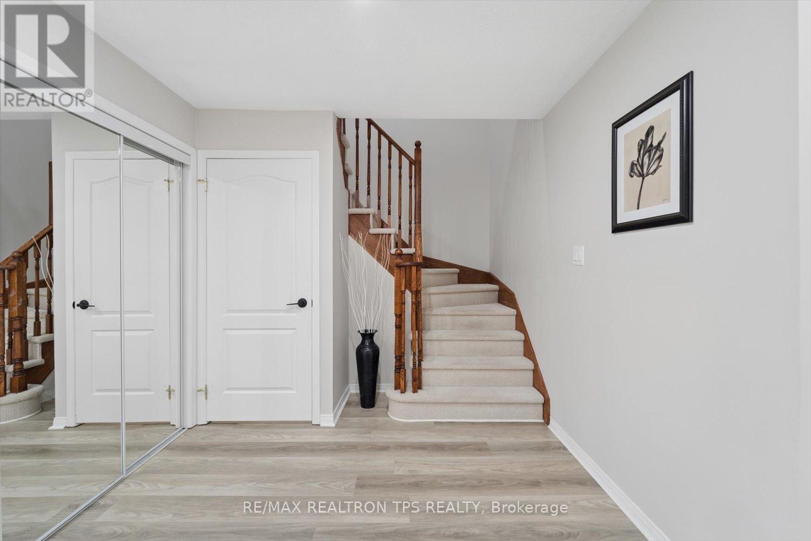 263 Sprucewood Crescent, Clarington, Ontario  L1C 5H1 - Photo 21 - E13057410