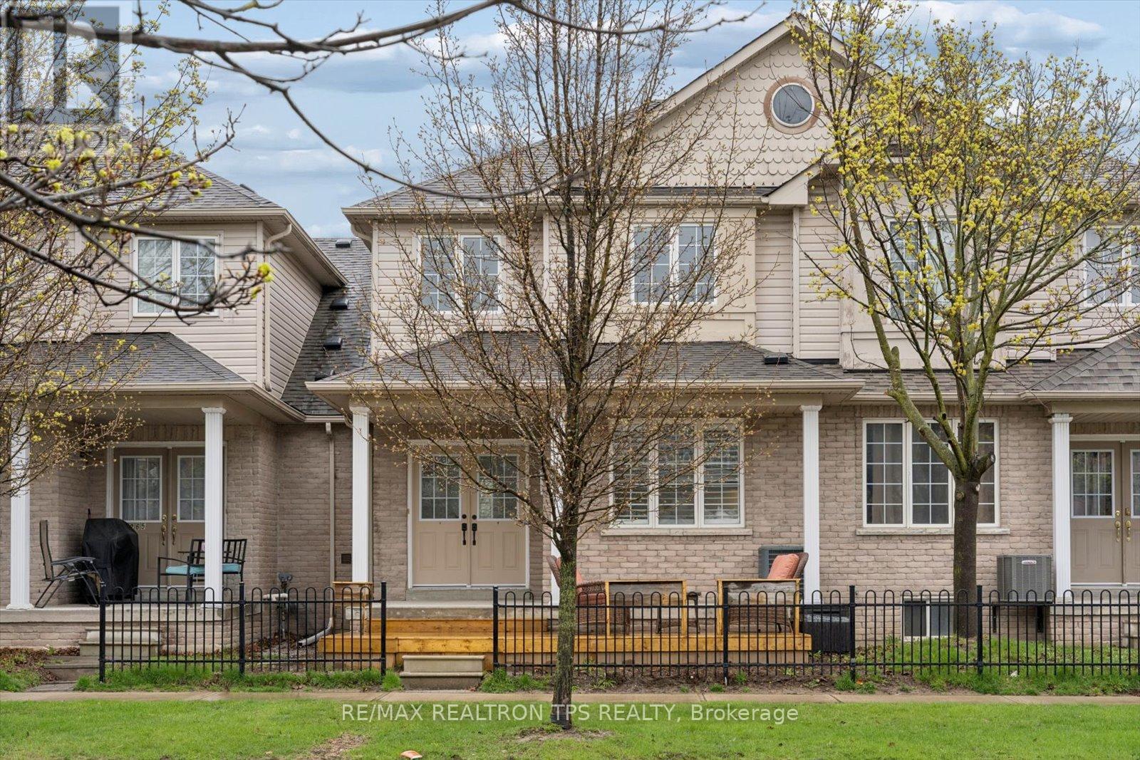 263 Sprucewood Crescent, Clarington, Ontario  L1C 5H1 - Photo 36 - E13057410