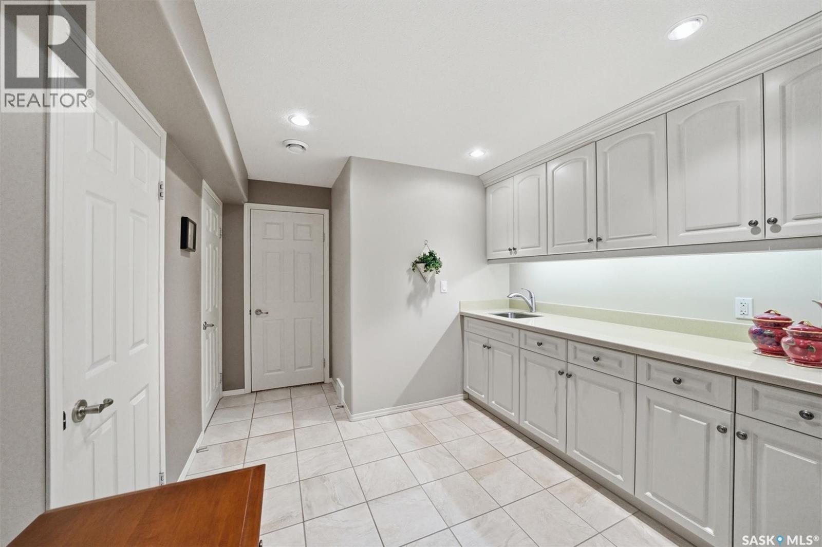 510 Eastman Cove, Saskatoon, Saskatchewan  S7N 4K9 - Photo 59 - SK034193