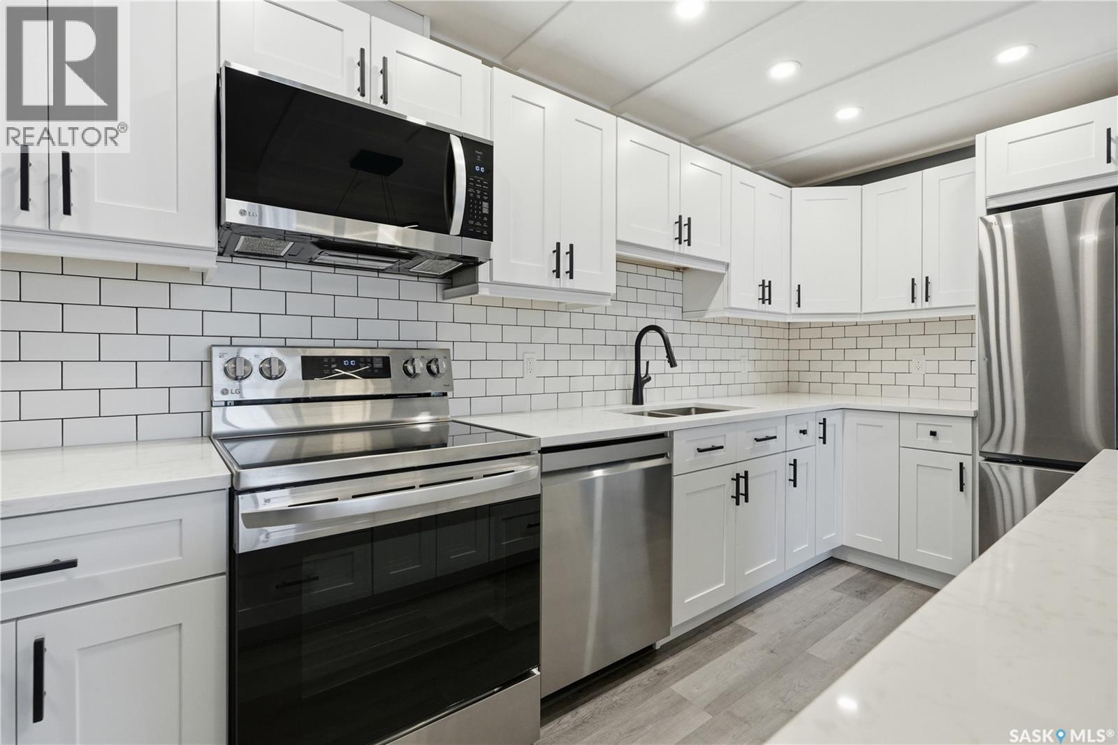 624 425 115th Street E, Saskatoon, Saskatchewan  S7N 2E5 - Photo 10 - SK034147