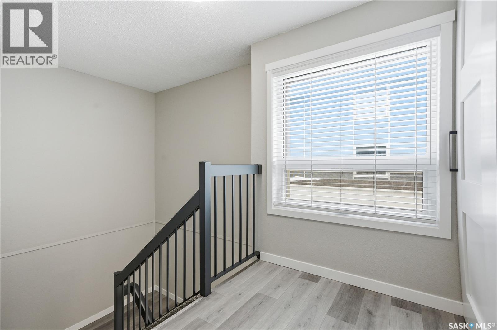 624 425 115th Street E, Saskatoon, Saskatchewan  S7N 2E5 - Photo 4 - SK034147