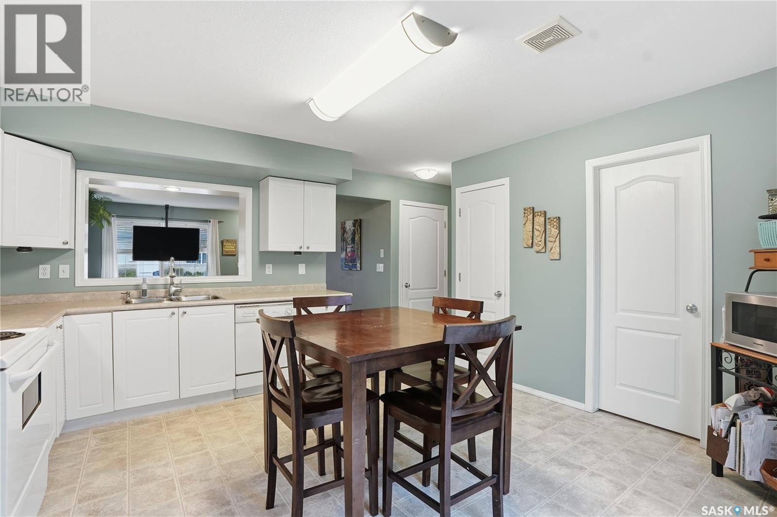 213 663 Beckett Crescent, Saskatoon, Saskatchewan  S7N 4X2 - Photo 9 - SK034027