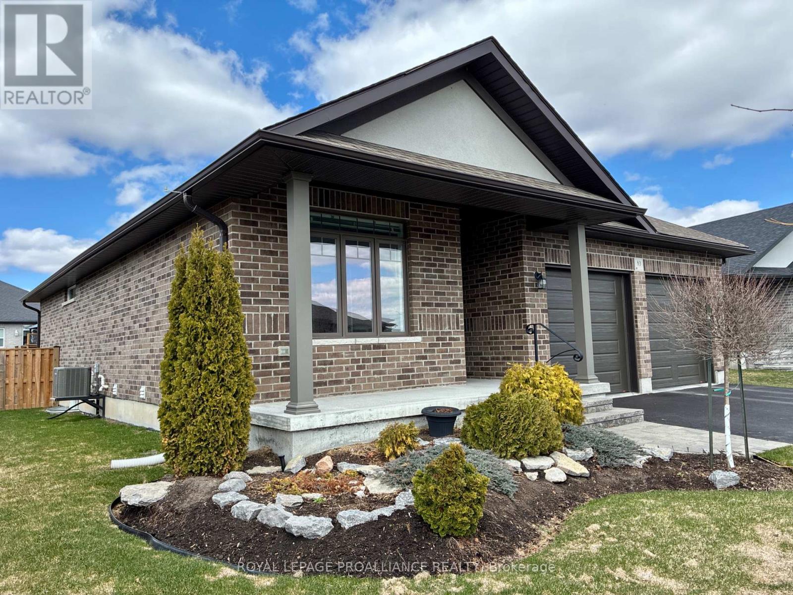 83 COVINGTON CRESCENT, Belleville, Ontario