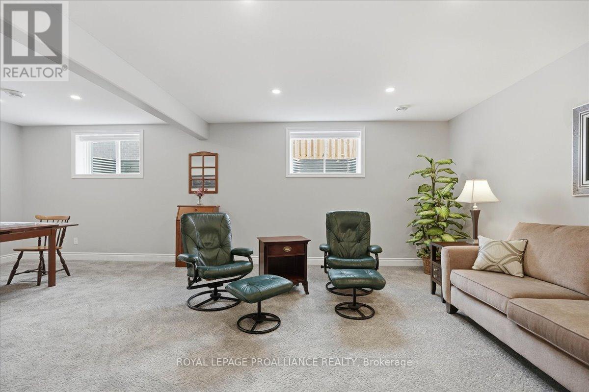 83 Covington Crescent, Belleville, Ontario  K8N 0K9 - Photo 25 - X12909586