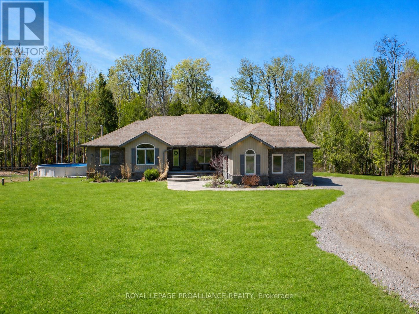 42 NICHOLS ROAD, Quinte West, Ontario