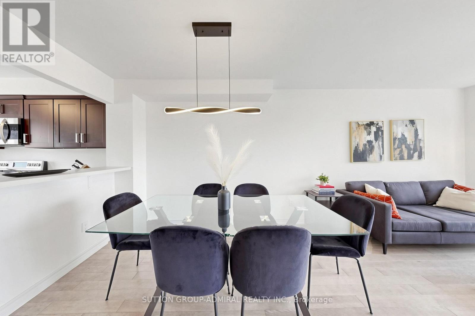 48 - 52 Brandy Lane Way, Newmarket, Ontario  L3Y 8P7 - Photo 11 - N13057268