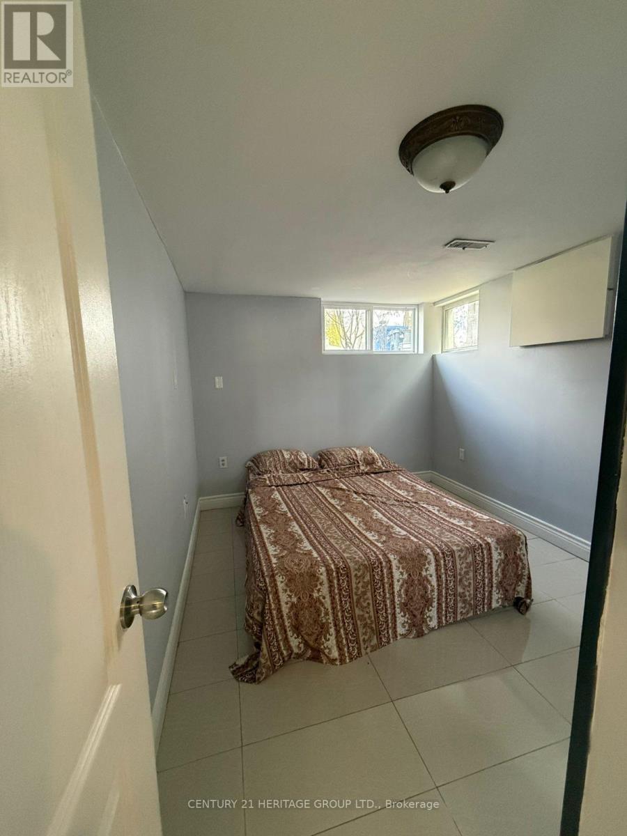 Bsmt - 430 Balkan Road, Richmond Hill (Crosby), Ontario  L4C 2P3 - Photo 12 - N13057420