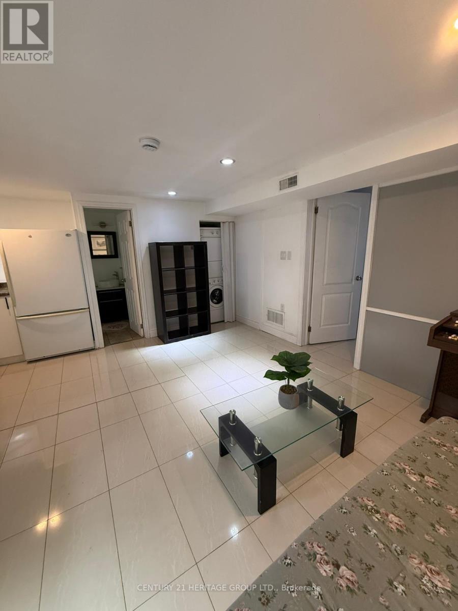 Bsmt - 430 Balkan Road, Richmond Hill (Crosby), Ontario  L4C 2P3 - Photo 4 - N13057420