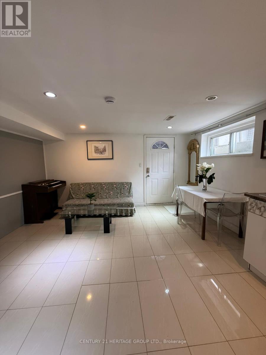 Bsmt - 430 Balkan Road, Richmond Hill (Crosby), Ontario  L4C 2P3 - Photo 8 - N13057420